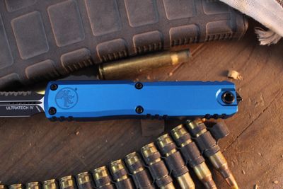 Microtech Ultratech Gen IV D/E 3.55" OTF Auto / Blue Aluminum / Black Full Serrated M390MK