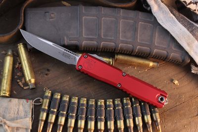 Microtech Ultratech Gen IV S/E 3.55" OTF Auto / Red Aluminum / Apocalyptic M390MK