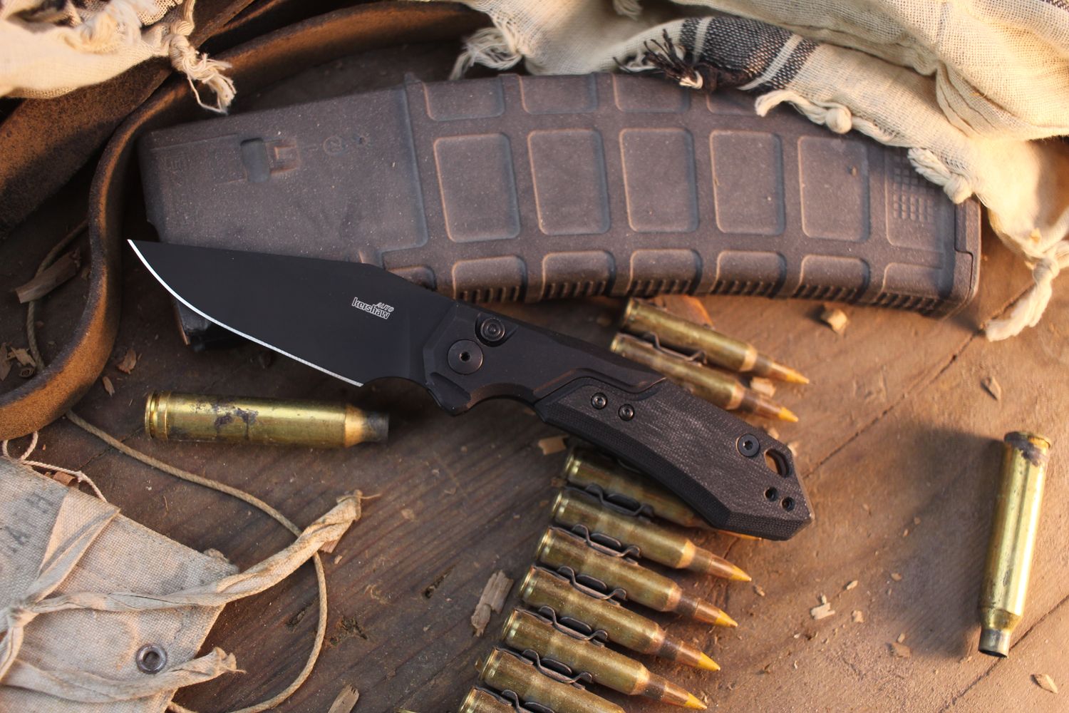 Kershaw Launch 19 3.3" Button Lock Auto Folder / Black Aluminum Bolsters &amp; G-10 Scales / Black CPM-154 ( Pre Owned )