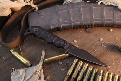 Half Face Blade Senator 3.75" Fixed Blade / Black G-10 / Black S45VN ( Pre Owned )