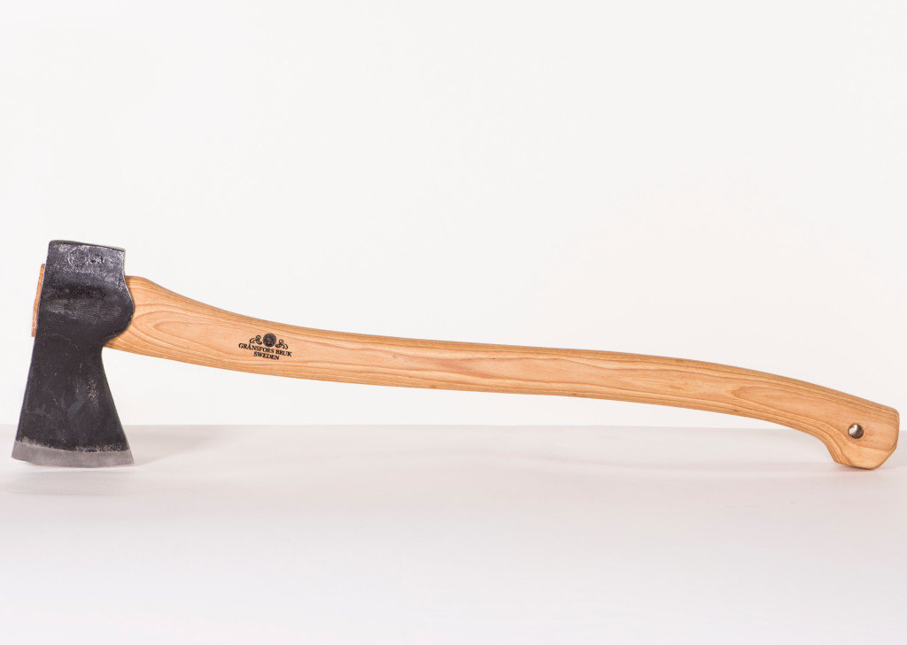 Gränsfors Bruk Scandinavian Forest Axe, 25&quot; Curved Handle (2.6lbs)
