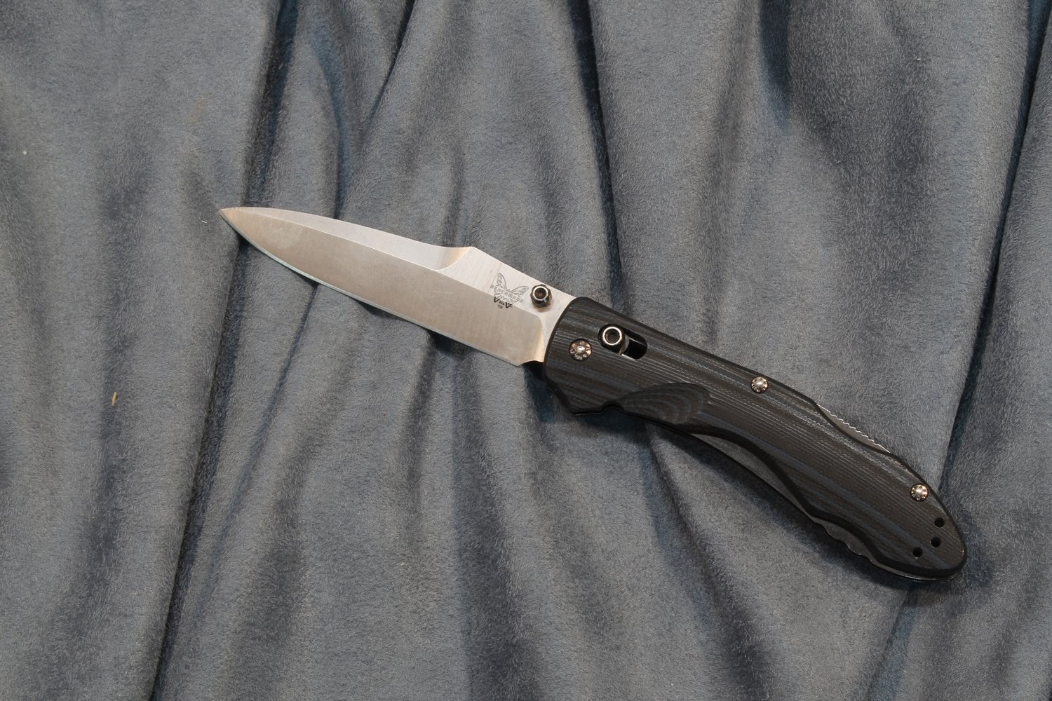 Benchmade Kulgera 3.6&quot; AXIS Lock Knife / Satin / Black G10 (Pre-Owned)