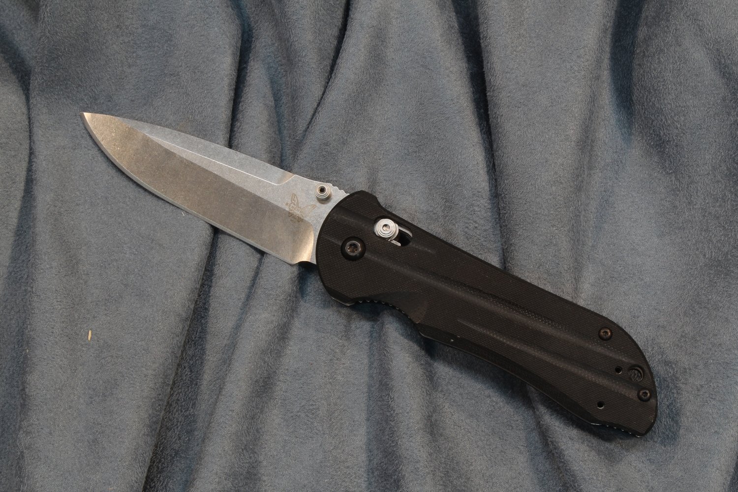 Benchmade Auto Stryker 3.6&quot; Automatic Knife / Satin / Black (Pre-Owned)