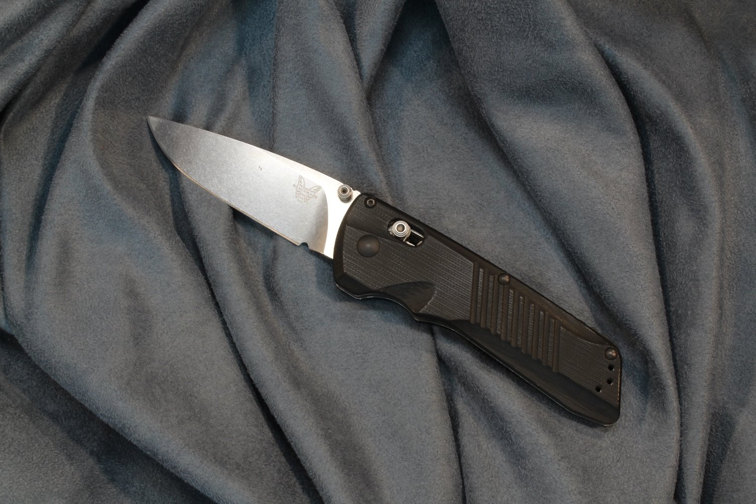 Benchmade Serum 3.5&quot; AXIS Dual-Action Automatic Knife / Satin / Black G10 (Pre-Owned)