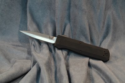 Benchmade Precipice 3.4" D/A OTF Automatic Knife / Satin / Black (Prototype)