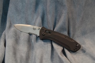 Benchmade Mini Presidio 3.2" Automatic AXIS Knife / Satin Serrated / Black (Prototype)