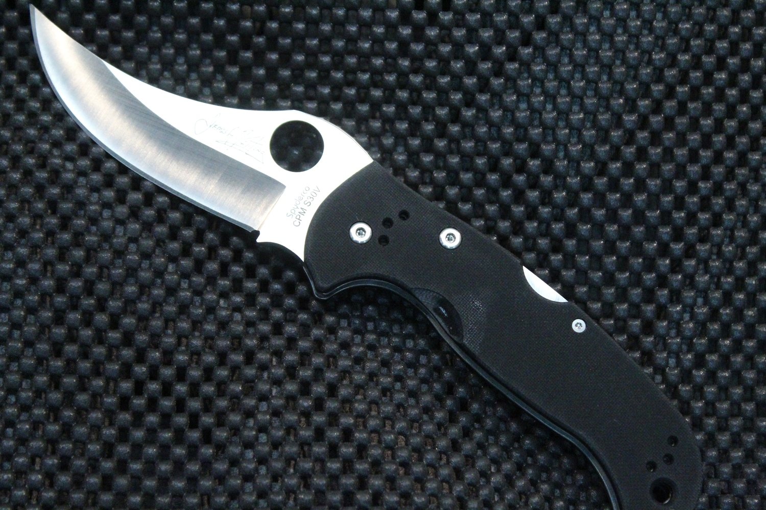 Spyderco Chinook 3.89&quot; Folding Knife, Satin Plain / Black G10 ( Pre Owned )