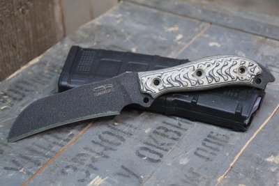 Busse Combat SUS Scrofa 4.65" Fixed Blade Knife, Tan &amp; Black G-10 / INFI Black Crinkle Coat