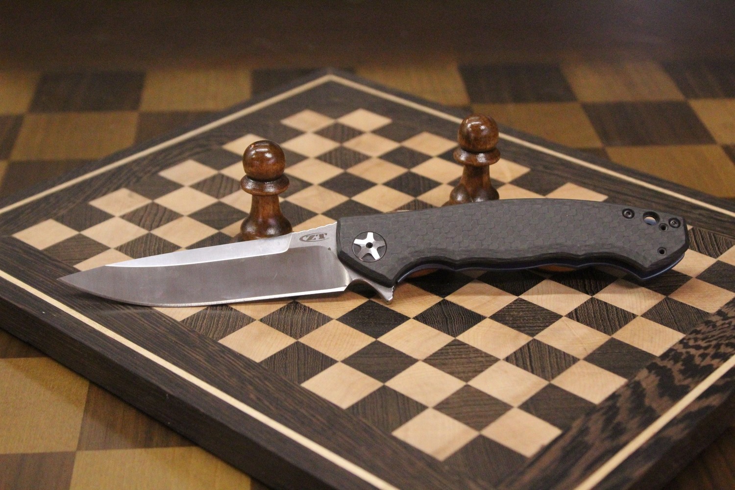 Zero Tolerance 0452CF Sinkevich 4.1&quot; Flipper Knife / Carbon Fiber / Custom Anodized Titanium / Satin