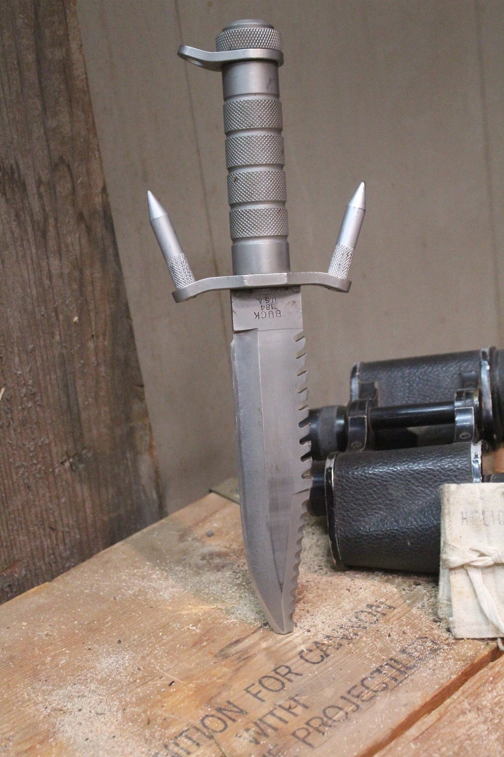 Buck Vintage BuckMaster Model 184 7.5" Survival Knife, Bead Blast Stainless Steel ( Pre Owned )