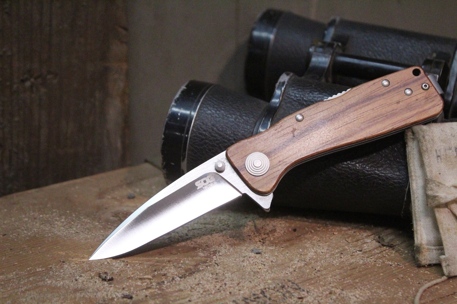 SOG Twitch XL 3.25&quot; Spring Assisted Knife, Rosewood / Satin ( Pre Owned )