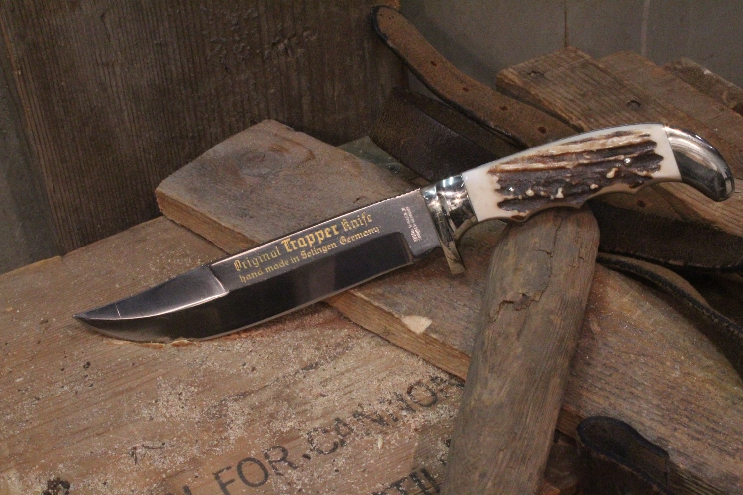 Othello Knives Original Trapper 5.25&quot; Hunting Knife,  Stag Horn Handle / High Carbon Steel - Polished (Pre Owned)