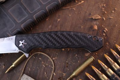 Zero Tolerance 0452CF Sinkevich 4.1" Framelock Flipper / Carbon Fiber &amp; Titanium / Satin S35VN ( Pre Owned )