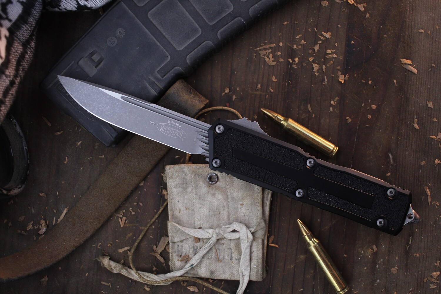 Microtech Scarab 2 Gen 3 S/E 3.9" OTF AUTO / Black Aluminum With Traction Inlays / Apocalyptic M390MK ( Pre Owned )