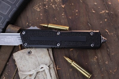 Microtech Scarab 2 Gen 3 S/E 3.9" OTF AUTO / Black Aluminum With Traction Inlays / Apocalyptic M390MK ( Pre Owned )