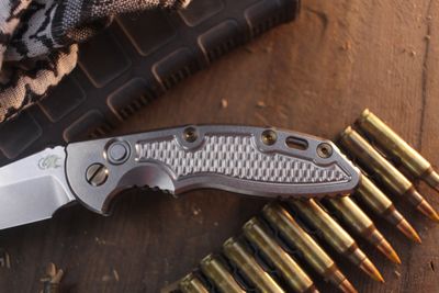 Hinderer XM-18 3.5” AUTO Buttonlock Folder / Stonewashed Titanium / Stonewashed 20CV Spearpoint ( Pre Owned )