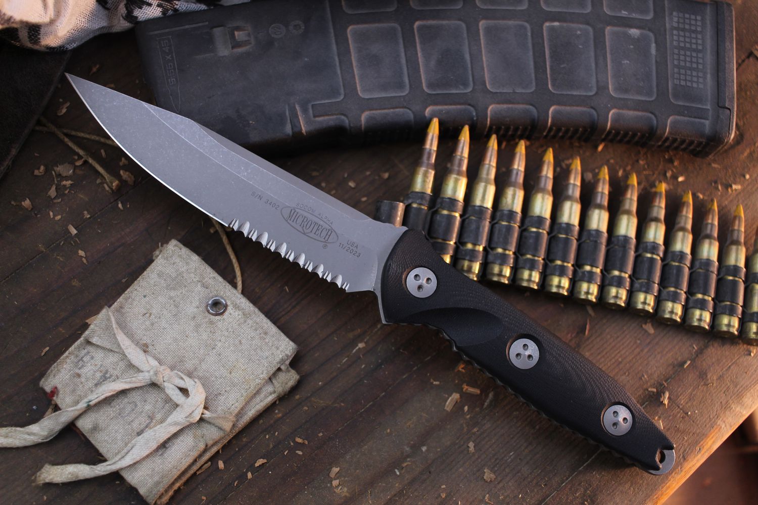 Microtech Socom Alpha S/E 5" Fixed Blade / Black G-10 / Apocalyptic Partial Serrations M390 ( Pre Owned )