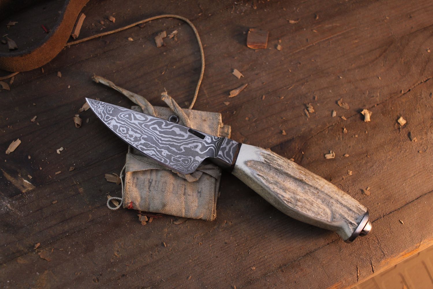 Mark Couch 3.5” Drop Point Skinner / Moose Antler / Alaskan Forged Damascus
