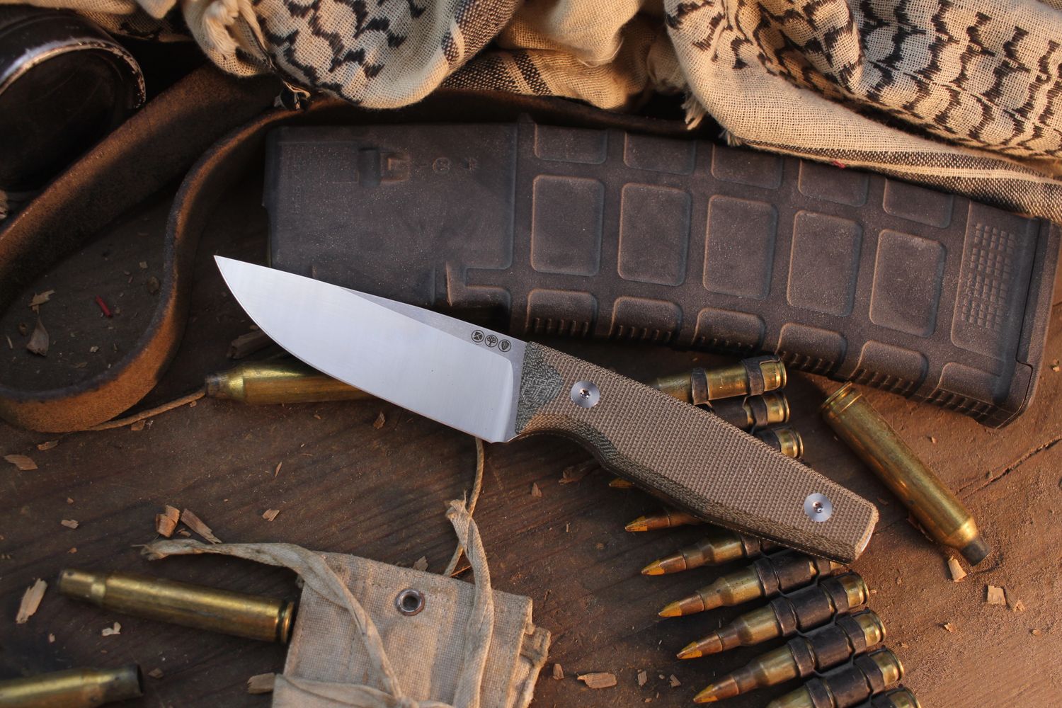 Boker Solingen AK4 3.75" Fixed Blade / Green Canvas Micarta / Satin 3V