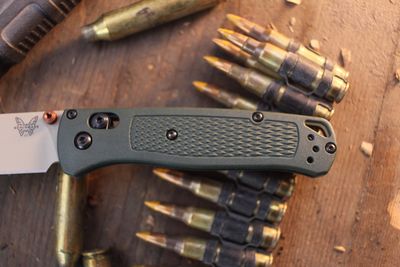 Benchmade Seasonal Bugout 3.24" AXIS Lock Folder / Taiga Green Grivory / Tan Cerakote Elmax