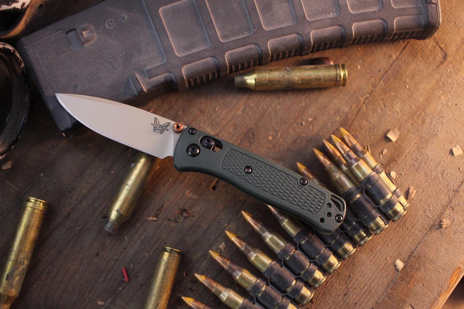 Benchmade Seasonal Mini Bugout 2.82" AXIS Lock Folder / Taiga Green Grivory / Tan Cerakote Elmax