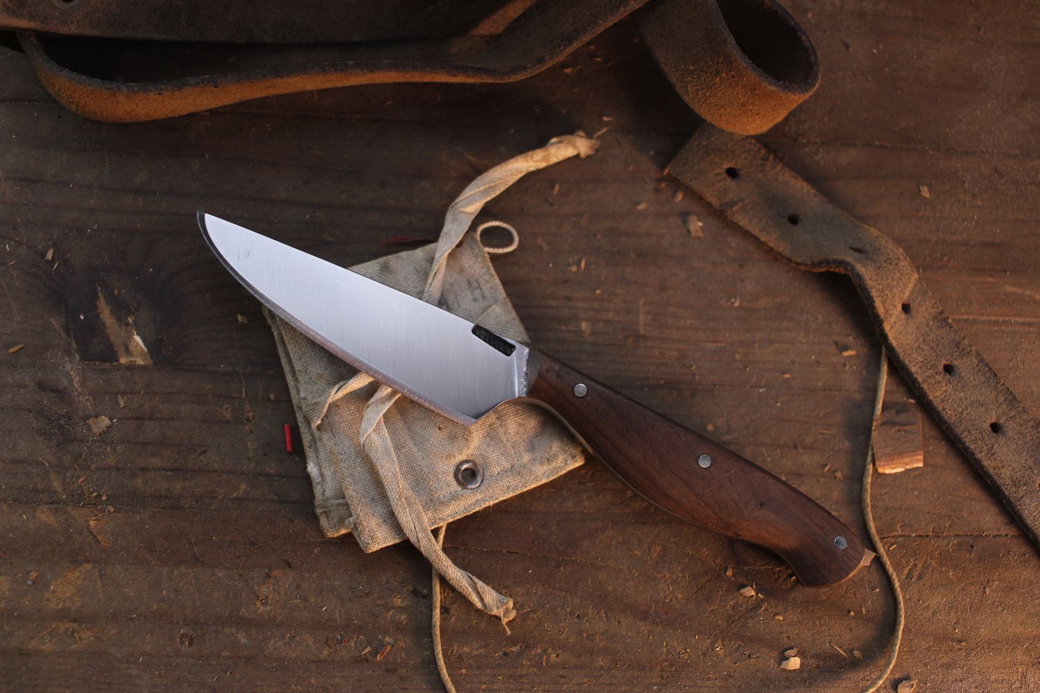 Mark Couch Utility 4" Fixed Blade / Walnut / Satin 52100