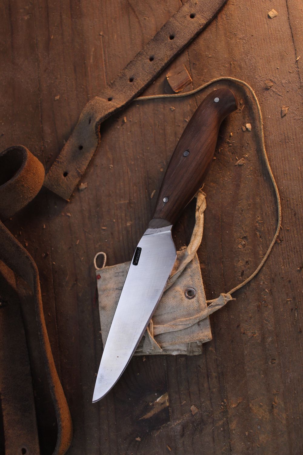 Mark Couch Large Utility 5" Fixed Blade / Walnut / Satin 52100