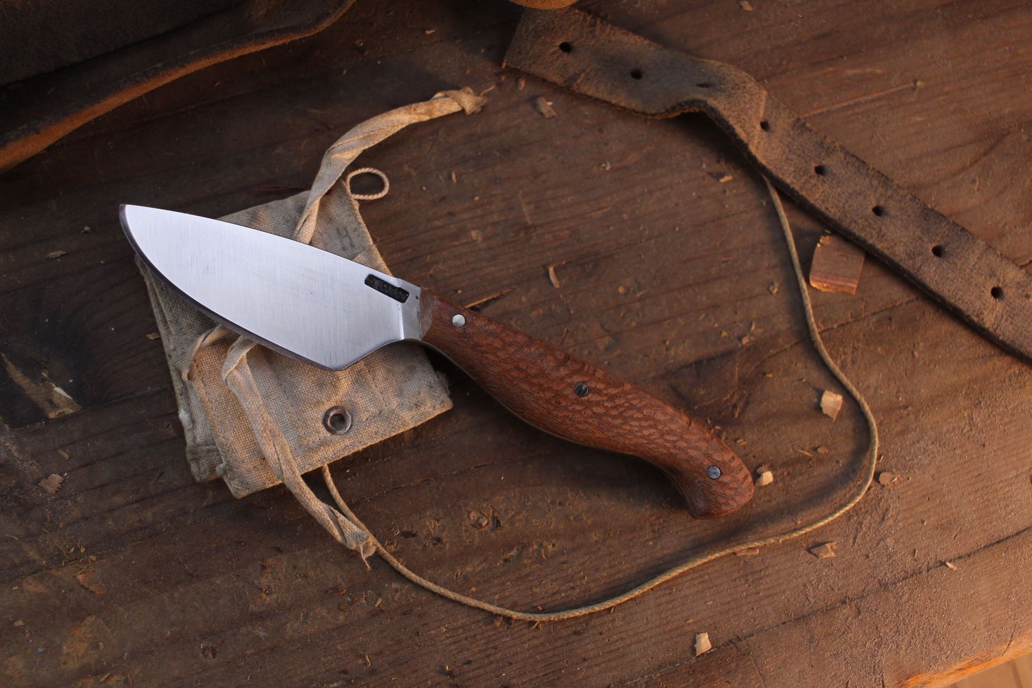 Mark Couch Small Skinner 3.5" Fixed Blade / Lacewood / Satin 52100