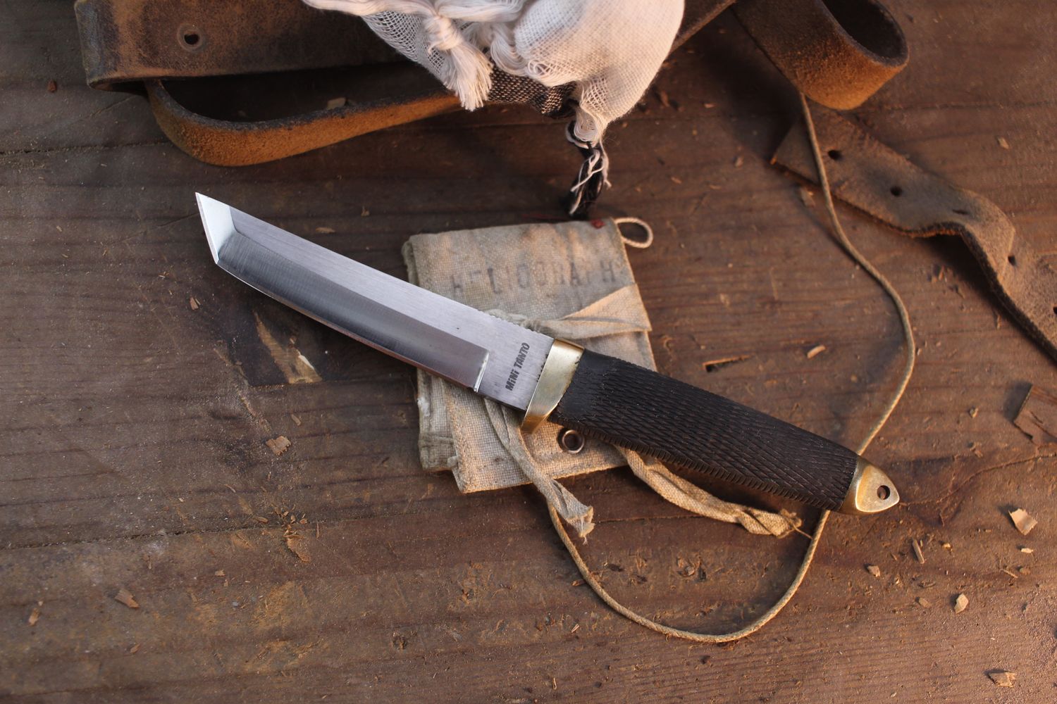 Cold Steel Classic Japanese Mini Tanto 4.25" Fixed Blade / Brass &amp; Rubber / Satin 440 ( Pre Owned )