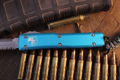 Microtech Ultratech S/E 3.46" OTF AUTO / Turquoise Aluminum / Satin Serrated ( Pre Owned )