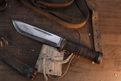 Cattaraugus WWII 225Q Quartermaster 6" Fixed Blade / Stacked Leather / Satin 1095 Cro-Van ( Pre Owned )