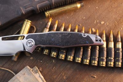 Mallery Designs Phorus V2 3.5" Linerlock Folder / Titanium &amp; Blue Dark Matter Carbon Fiber / Polished S90V ( Pre Owned )