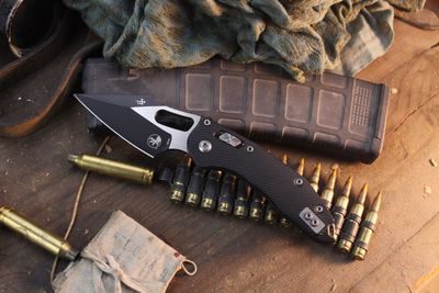 Microtech Stitch S/E 3.625" RAM-LOK Manual Folderr / Black Fluted G-10 / Two Tone Bohler M390MK ( Pre Owned )