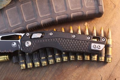 Microtech MSI 3.88" RAM-LOK Folder / Black Polymer / Black Two Tone Serrated M390MK