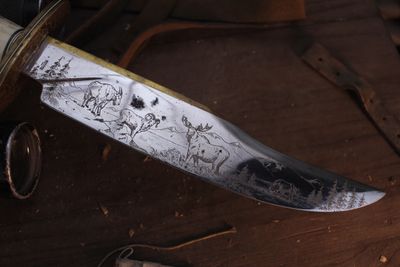 IRBI Irvin Campbell LH 10.5" Fixed Blade / Moose Antler &amp; Worked Brass / Wildlife Scene Engraved High Carbon ( Pre Owned )