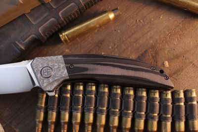Petrified Fish Deepsea 3.66" Linerlock Flipper / Black Carbon Fiber & Silver Carbon Fiber Bolsters / Satin K110 ( Pre Owned )