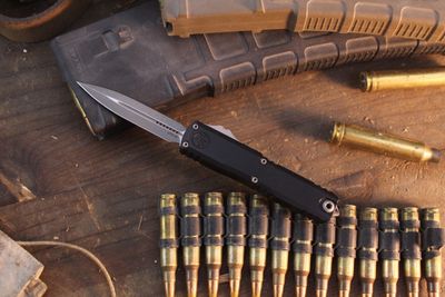 Microtech UTX-70 Gen IV D/E 2.5" OTF AUTO / Black Aluminum / Apocalyptic M390MK ( Pre Owned )