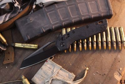 Microtech Signature Series MSI 3.88" RAM-LOK Folder / Fluted Carbon Fiber / Black DLC M390MK ( Pre Owned )