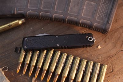 Microtech Ultratech Gen IV Spartan 3.5" OTF Auto / Deep Engraved Topographic Aluminum / Apocalyptic M390MK