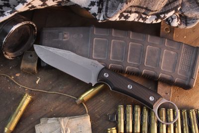 McNees Custom Knives FX Ringed Agent 4.25" Fixed Blade / Black G-10 / Acidwashed S90V ( Pre Owned )