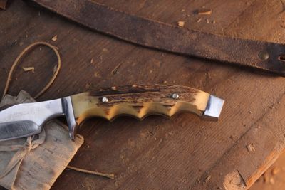 J.A. Henckels Antique Model 911 3.5" Fixed Blade Hunter / Stag / Satin "Friodur" X50CRMOV15 ( Pre Owned )