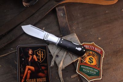 Finch Knives Pretty Boy 2.5" Lockback Folder / Blackjack Sandlewood / Satin 14C28N