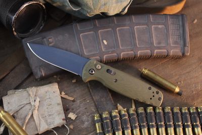Benchmade CLA 3.4" Plungelock Auto Folder / OD Green G-10 & Bronze Hardware / Northern Lights Cerakote MagnaCut ( Pre Owned )