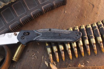 Benchmade Osborne 3.4" AXIS Lock Folder / Denim Micarta / Stoneashed M390 ( Pre Owned )