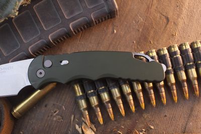 Pro-Tech TR-4 4" Auto Button Lock Folder / Green Aluminum / Stonewashed MagnaMax