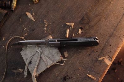Pena X Series Swayback 2.867" Front Flipper / Black Burlap Micarta & Titanium / Satin M390 ( Pre Owned )