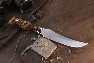Camillus Sword Brand Vintage Canyon 7" Hunter / Synthetic Stag / Satin 440 ( Pre Owned )