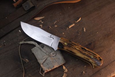 Alaskan Custom 4.25" Clip Point Hunter / Mammoth Ivory / Satin High Carbon ( Pre Owned )