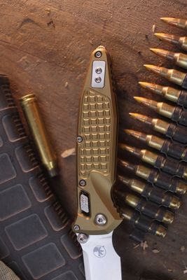Microtech Socom Elite 4" RAM-LOK Folder / Tan Frag Aluminum / Stonewashed M390MK