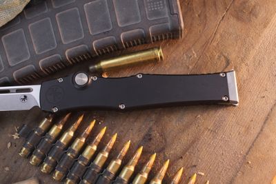 Microtech Marfione Select Halo VII 4.39" Single Action OTF / Black Aluminum / Stonewashed M390MK